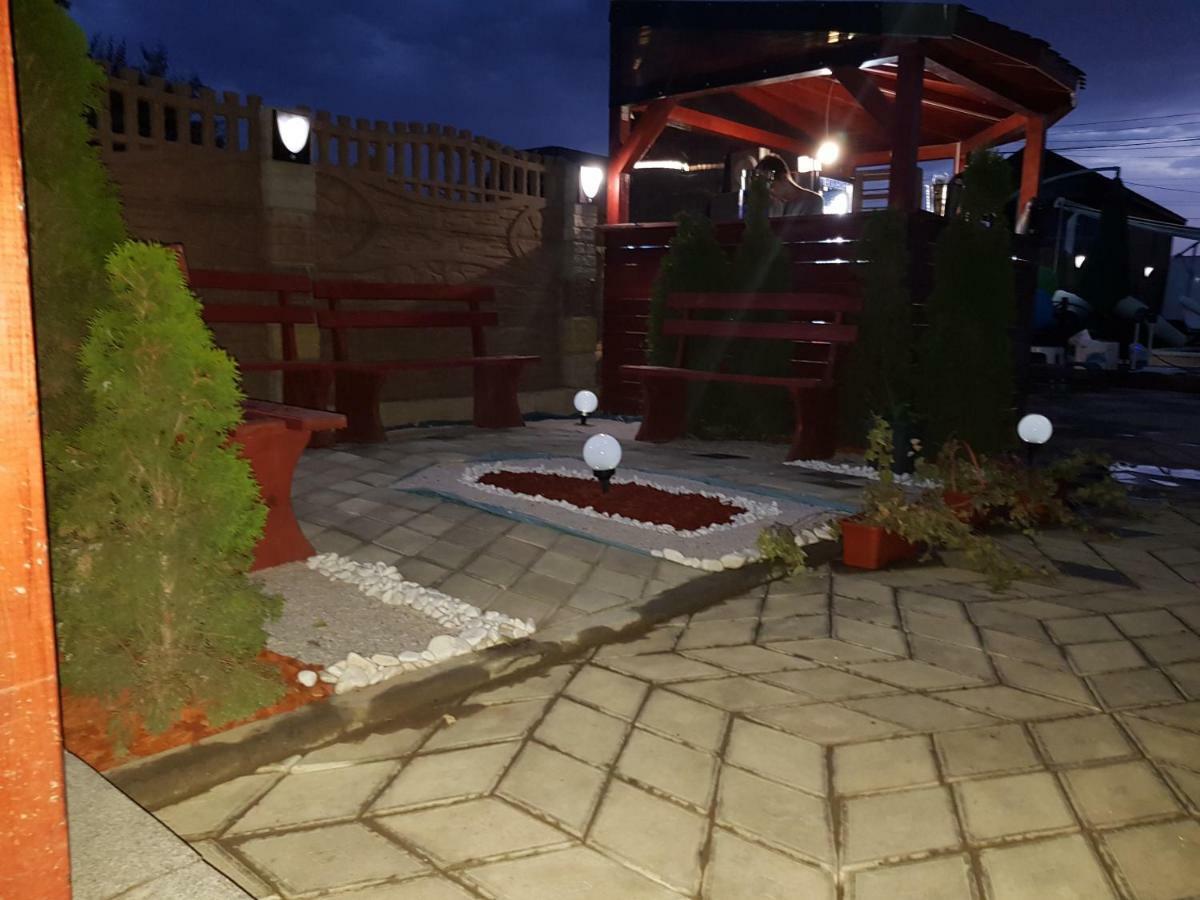 Cool Breeze - Mamaia Nord Hotel Năvodari Exterior foto